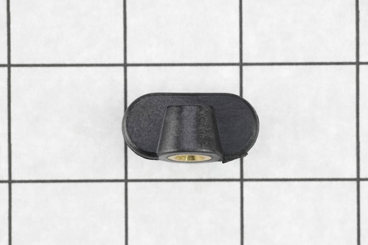 This is a genuine Makita 252631-3 SCREW M6, XSH04