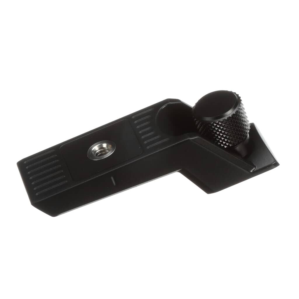 This is a genuine Panasonic 2GE8Z233CXZ TRIPOD MOUNT