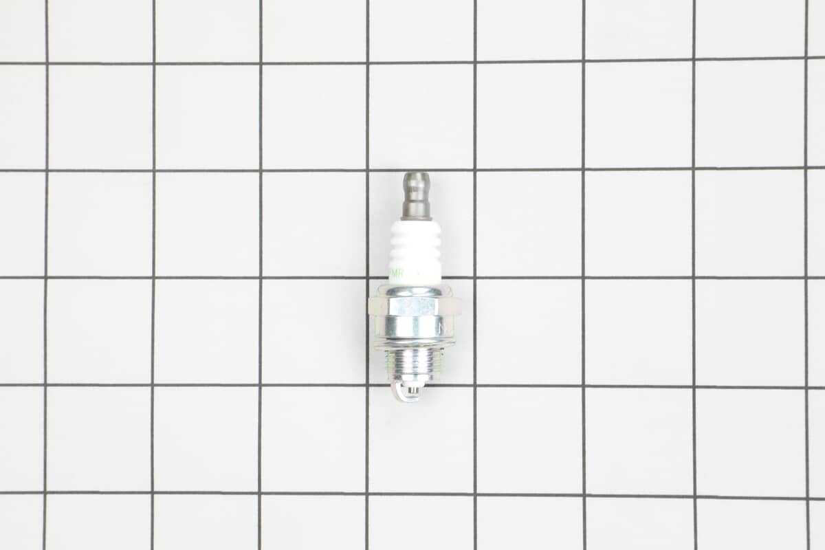 This is a genuine Shindaiwa A425000000 SPARK PLUG