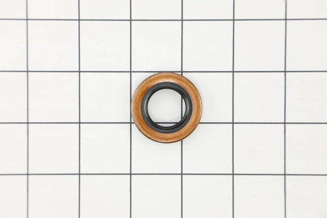 This is a genuine Shindaiwa V513000000 OIL SEAL