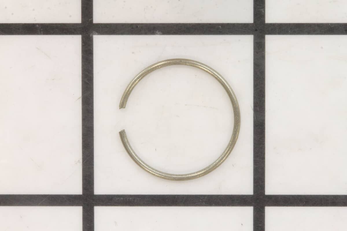 This is a genuine Shindaiwa V582000210 RING, RETAINING