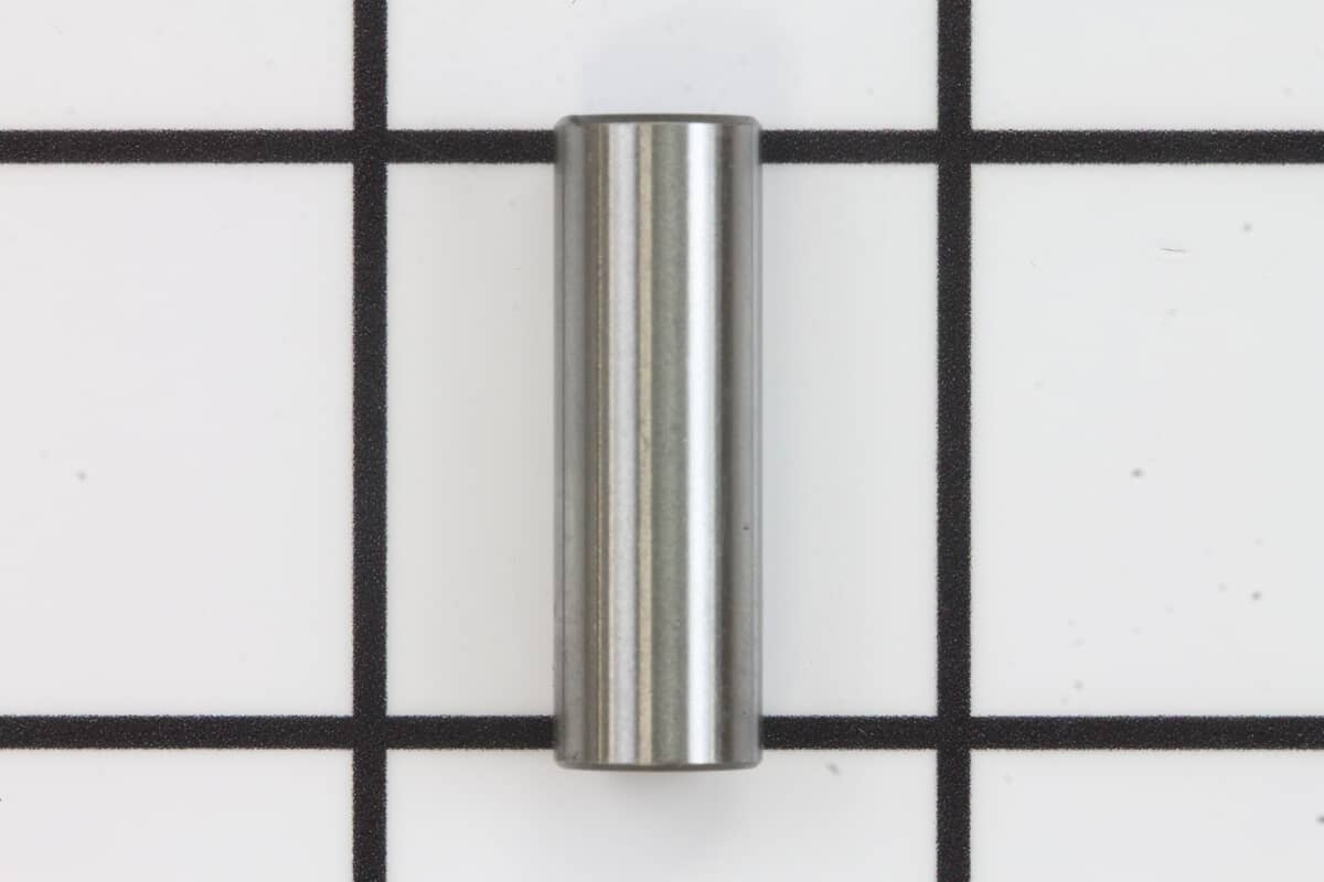 This is a genuine Shindaiwa V607000020 PISTON PIN