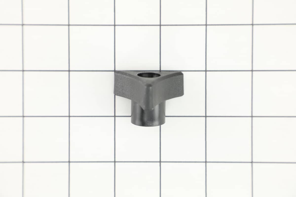 This is a genuine Toro 1-323385 KNOB-3 PRONG