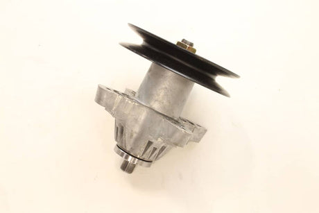 This is a genuine Toro 112-0370 SPINDLE ASM