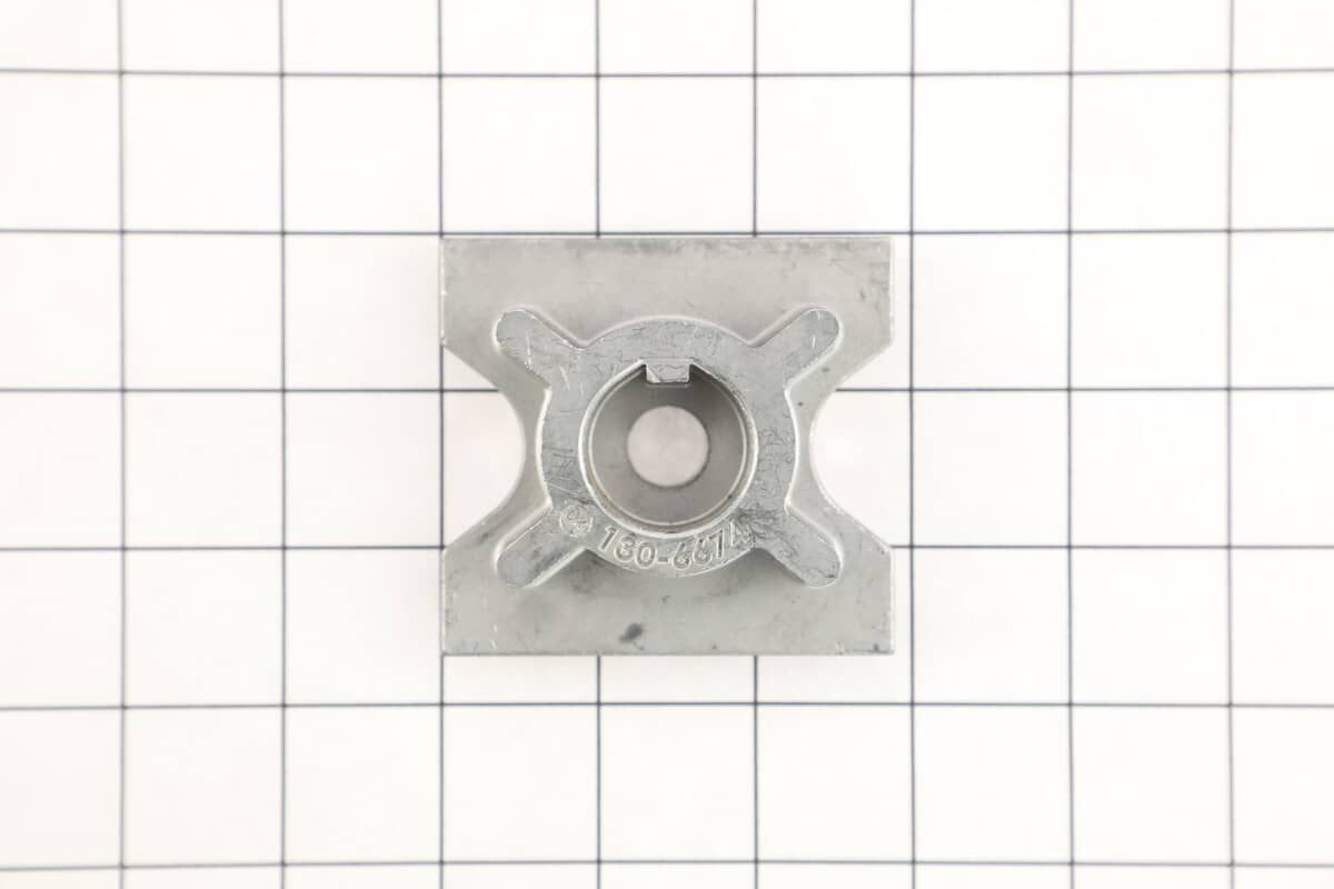 This is a genuine Toro 130-6674 RETAINER-BLADE
