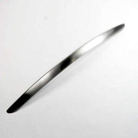 This is a genuine Electrolux 241930101 HANDLE
